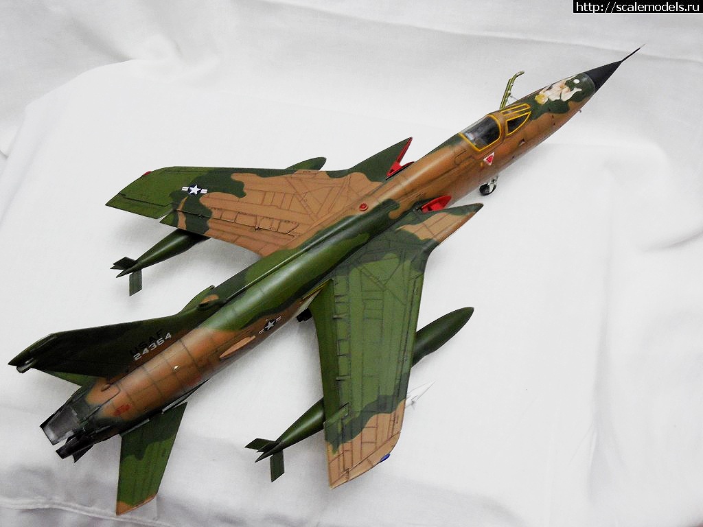 #1210819/ HobbyBoss 1/48 Republic F-105D Thunde...(#9332) -   