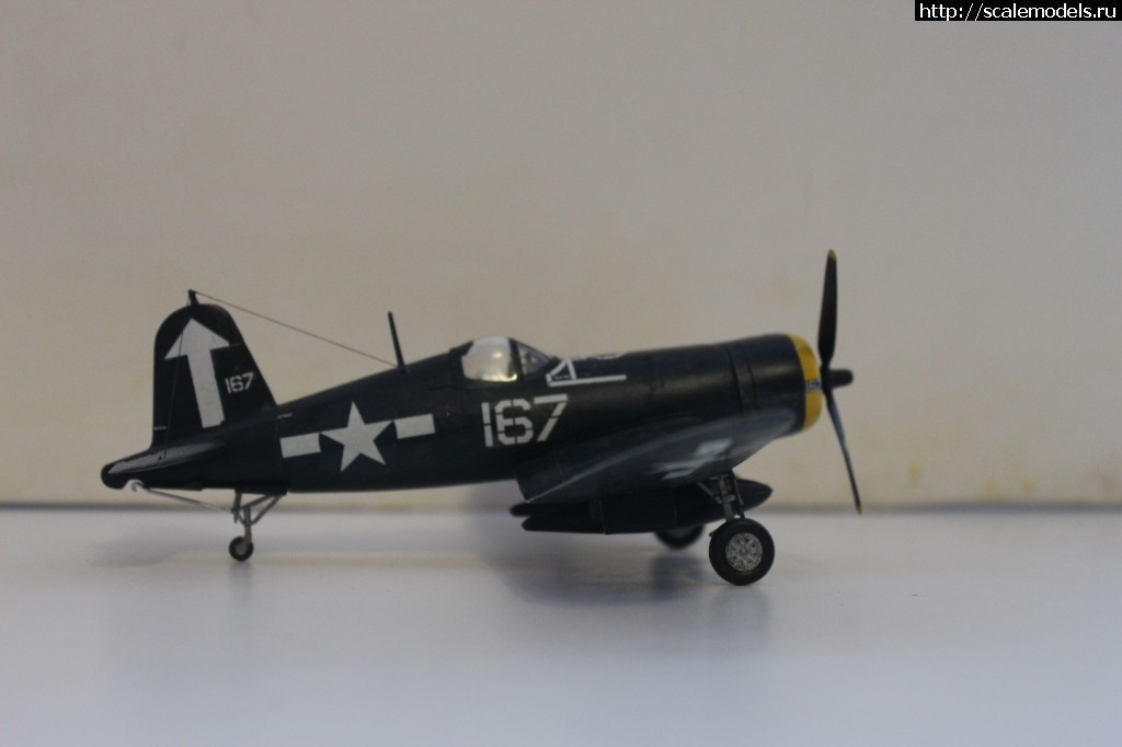 #1212493/ F-4U-1D  1-72 tamiya   