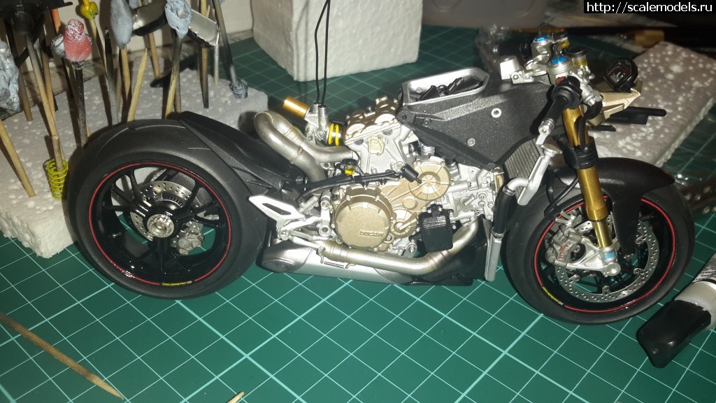 #1238151/ Ducati 1199 Panigale S 1:12 Tamiya  