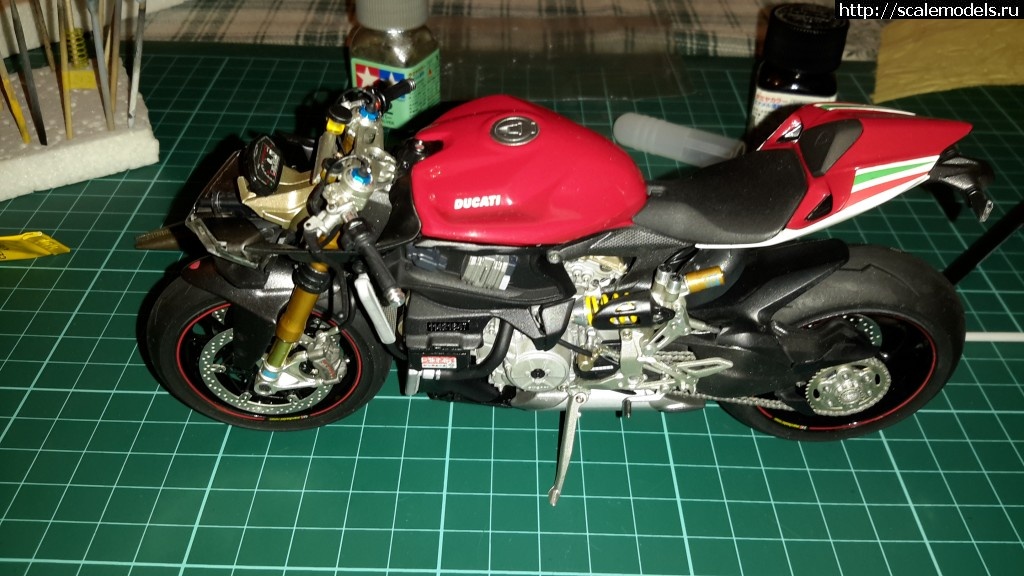 #1239275/ Ducati 1199 Panigale S 1:12 Tamiya  