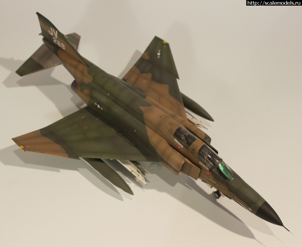#1246784/ F-4E Phantom II  Italeri 1/48 -   