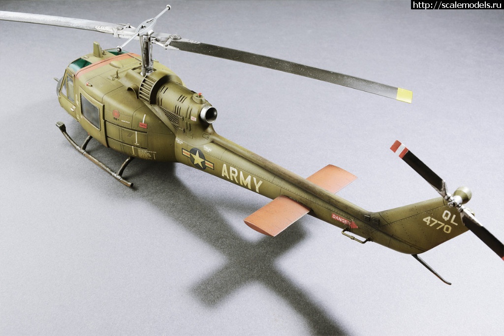 #1355110/ UH-1 1:48 Revell-Monogram  