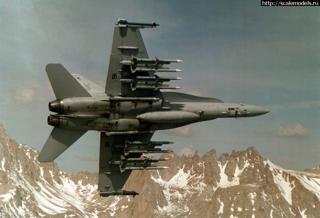 #1359692/ Fujimi 1/72 F/A-18C Hornet(#10855) -   