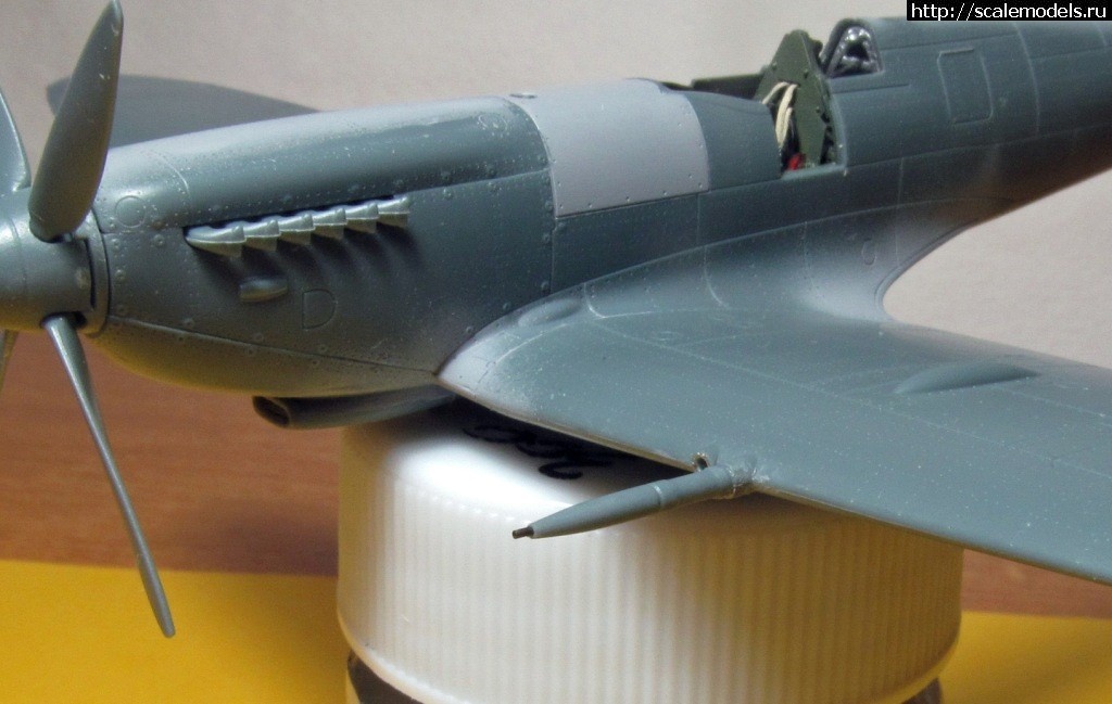 #1363906/ Spitfire Mk. IXe 1/72 Eduard   