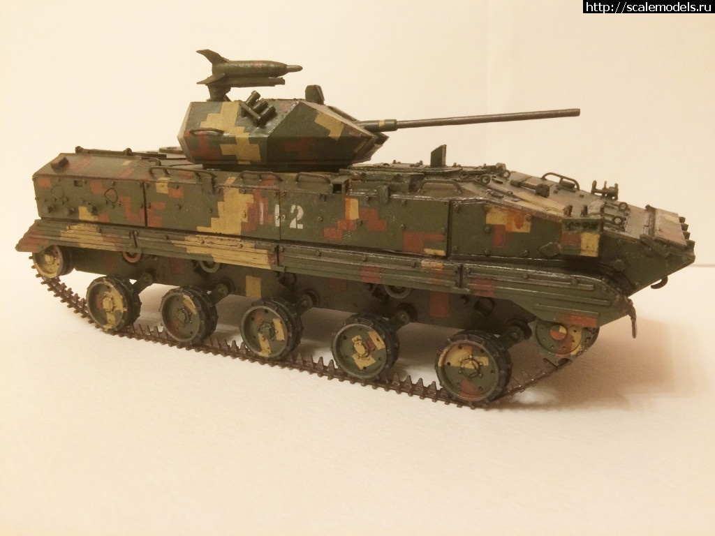 #1368937/ ZLC-2000 IFV  