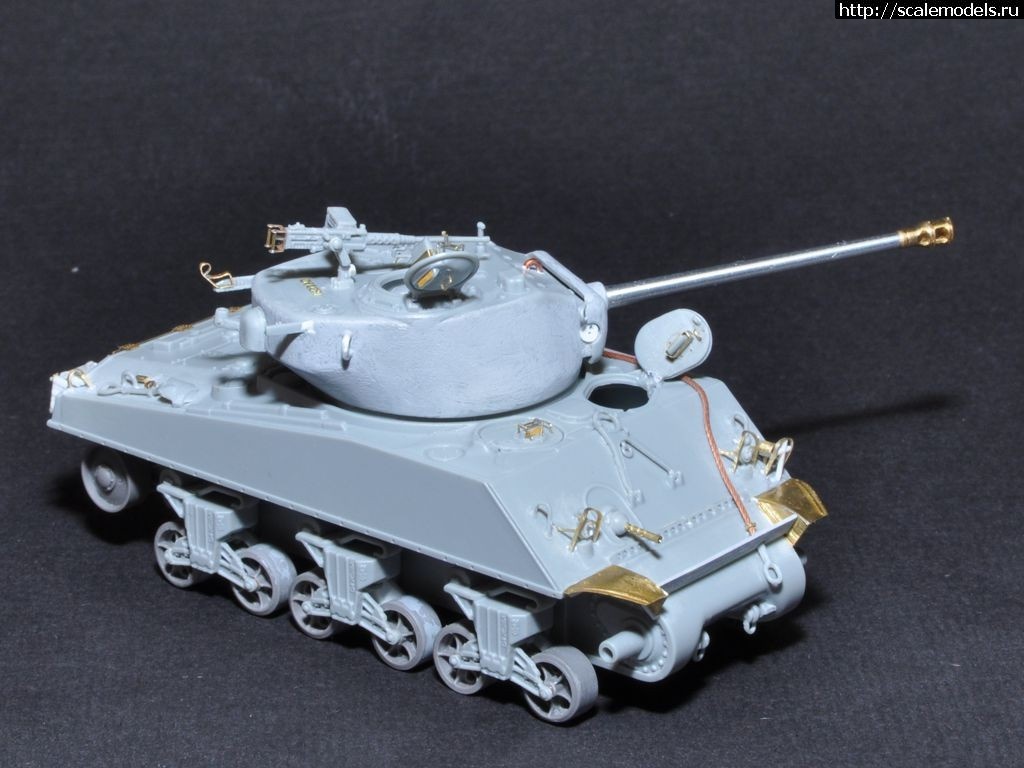 #1379459/  M4A2(76) Dragon 1/72-  