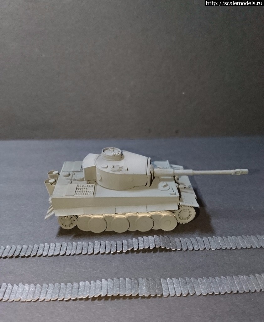 #1392484/ Panzerkampfwagen VI Tiger (1:100)   
