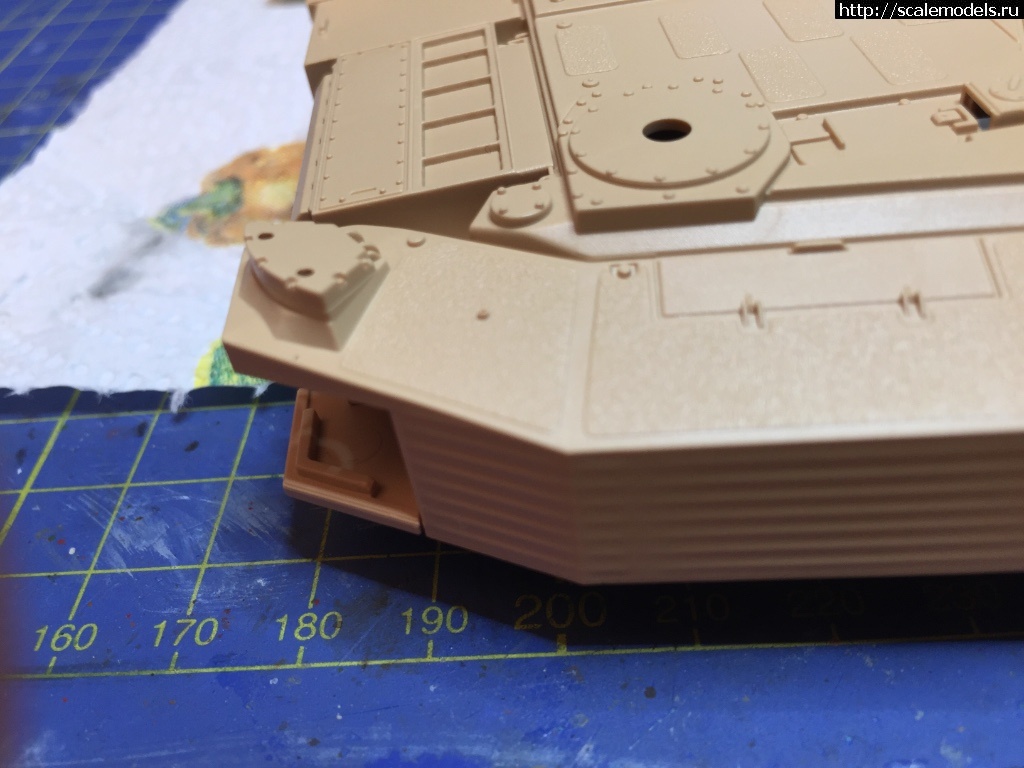 #1392856/ Tiger Model 1/35 LEOPARD II Revolution I  