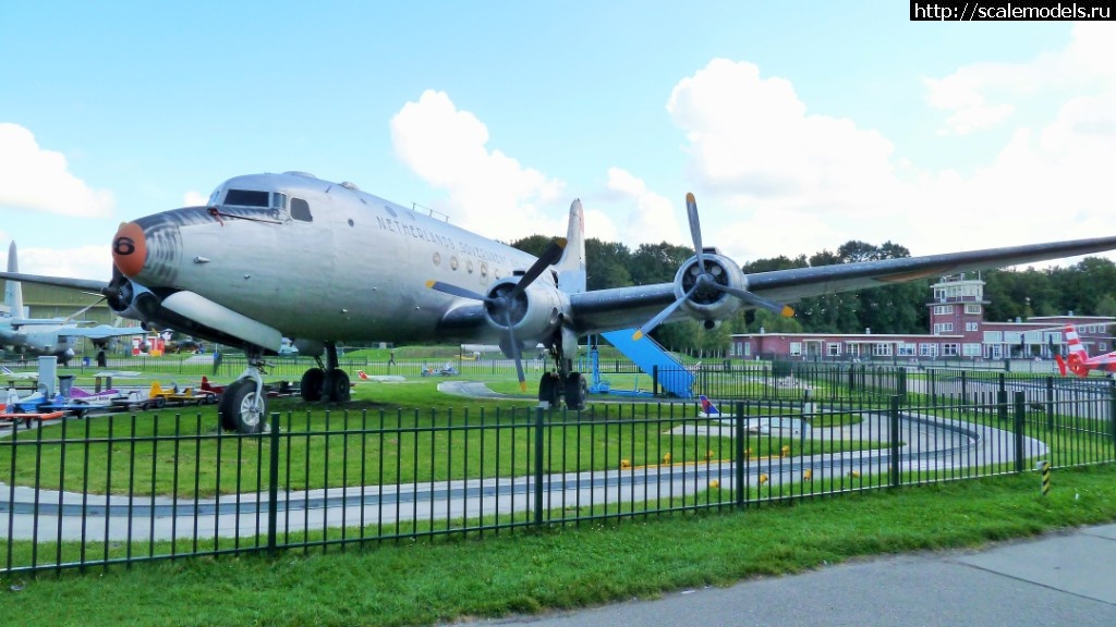 Douglas DC-4/C-54A Skymaster   Aviadrome  