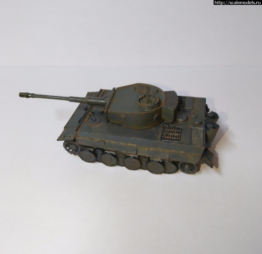 #1423404/ Panzerkampfwagen VI Tiger (1:100)   