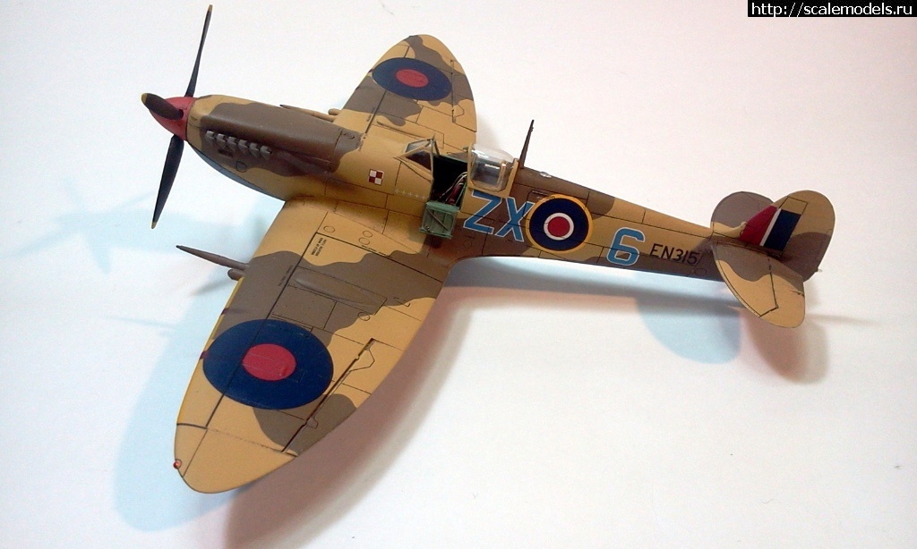 #1430590/ Spitfire Mk.IXc Stanislaw Skalski Eduard 1/72   