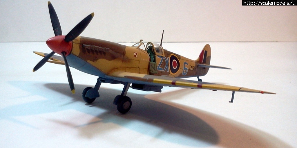 #1430590/ Spitfire Mk.IXc Stanislaw Skalski Eduard 1/72   