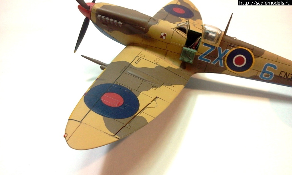 #1430590/ Spitfire Mk.IXc Stanislaw Skalski Eduard 1/72   