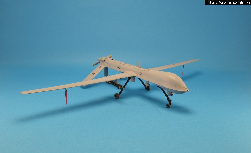 #1430789/ MQ-1 Predator 1/48, . .  