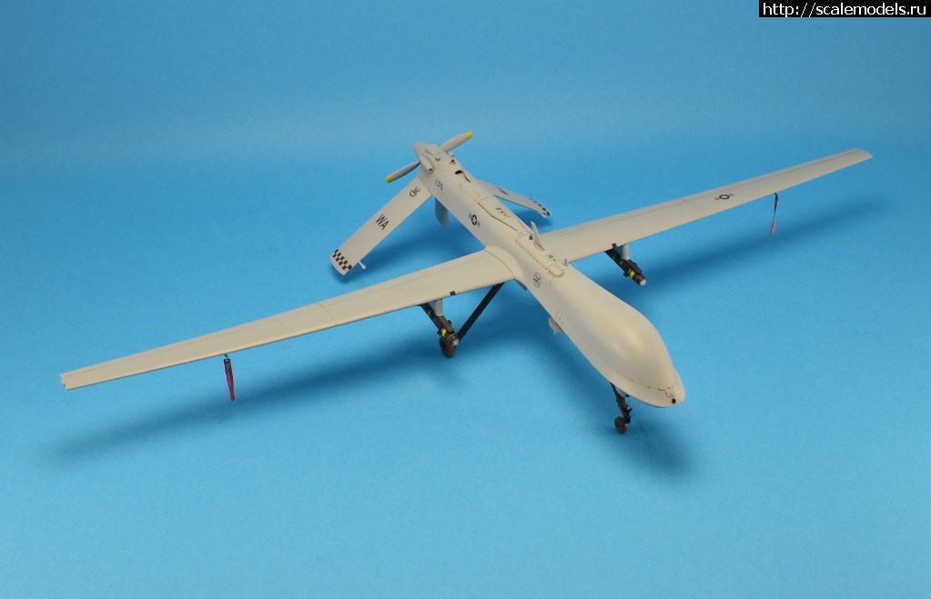 #1430789/ MQ-1 Predator 1/48, . .  