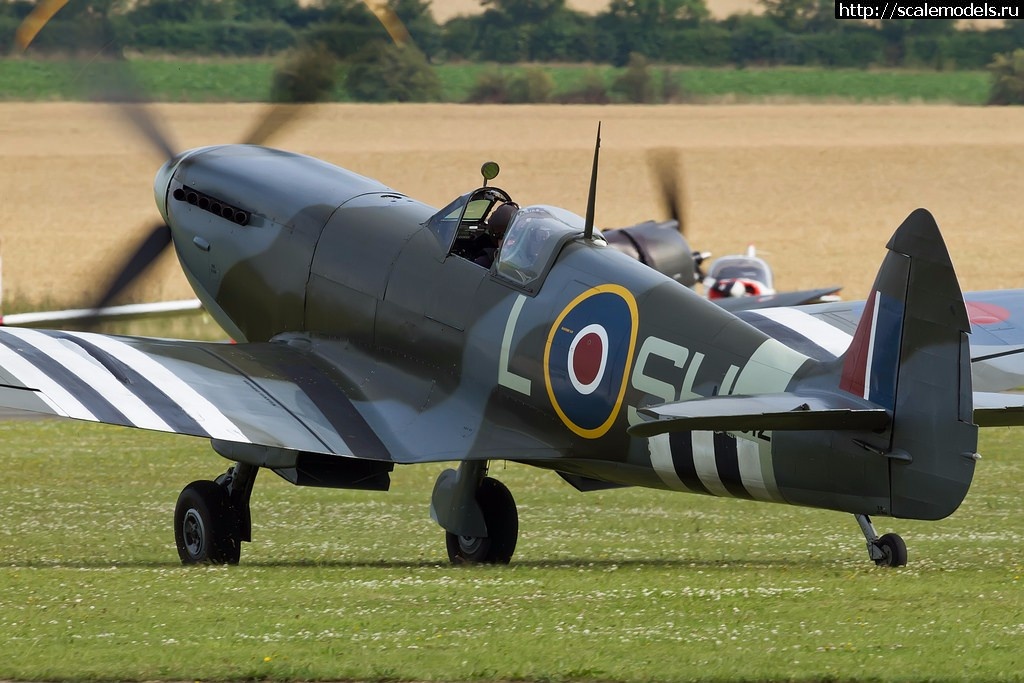 #1438775/ ARK models/ICM 1/48 Spitfire MK IX(#11632) -   