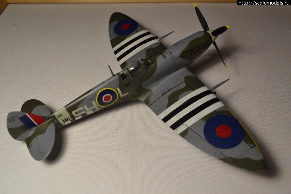 #1438851/ ARK models/ICM 1/48 Spitfire MK IX(#11632) -   