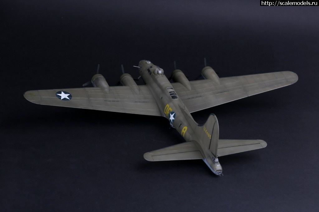 #1458951/ B-17 /Academy 1/72   