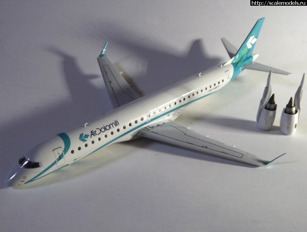 #1461106/   Revell  1/144 Embraer 195(#11892) -   