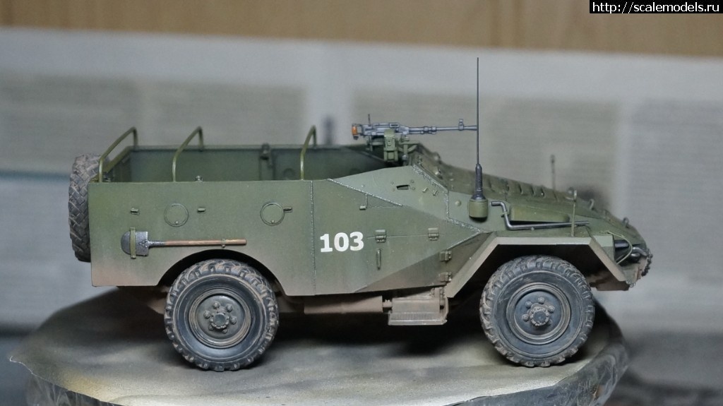 #1468426/ -40 Trumpeter 1/35 .  