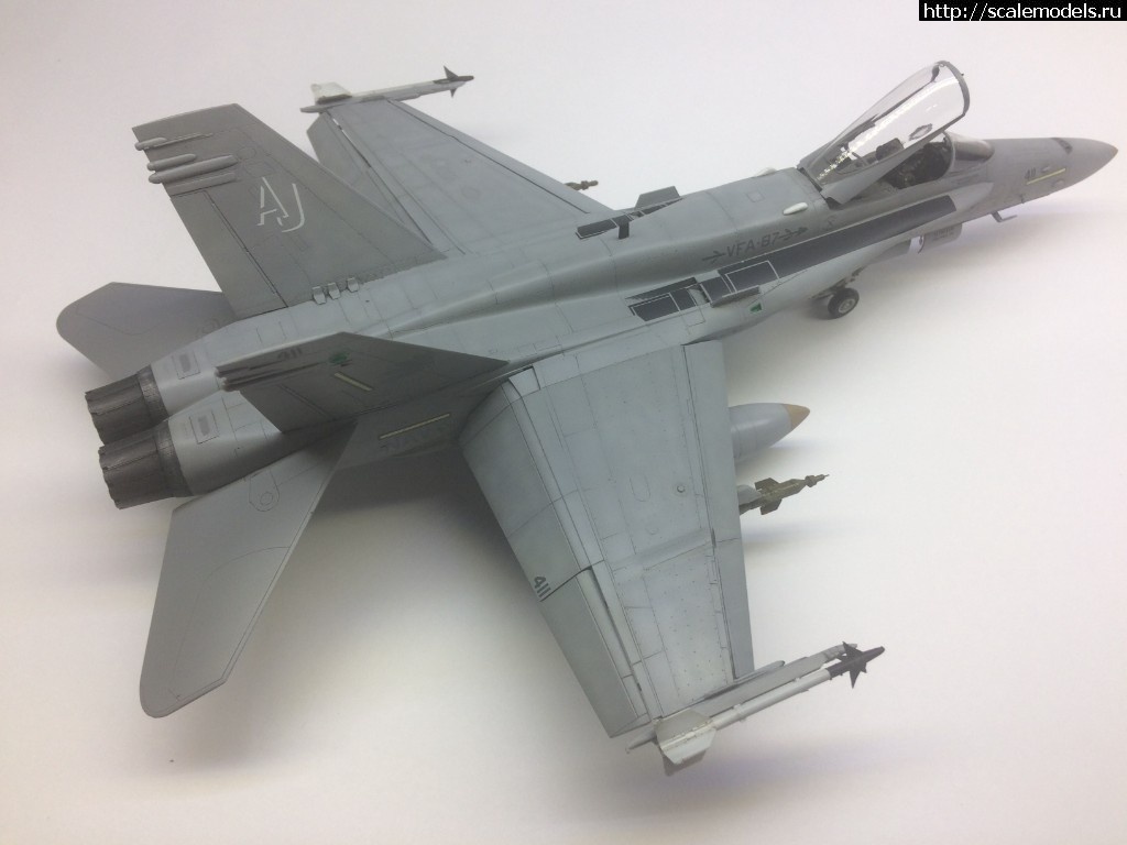 #1489925/ F/A-18C Hornet 1/48 Hasegawa - !  