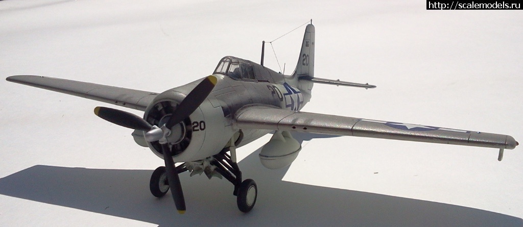 #1491813/ FM-2 Admiral 1/72   