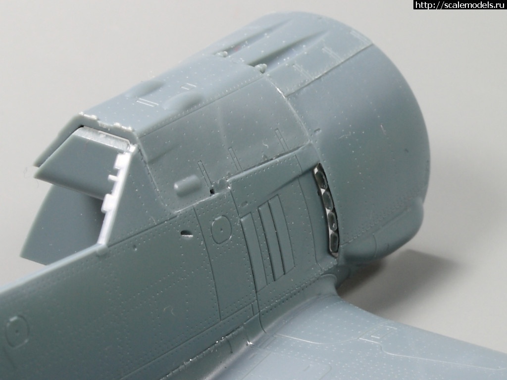 FW 190A-5, 1/48 .    -   