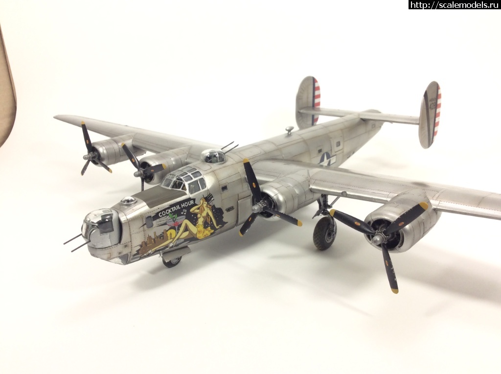 #1500372/ B-24J Hasegawa 1/72   