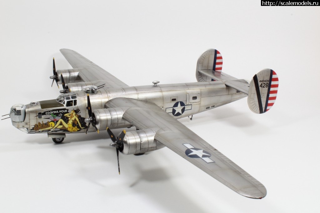 #1500383/ B-24J Hasegawa 1/72   