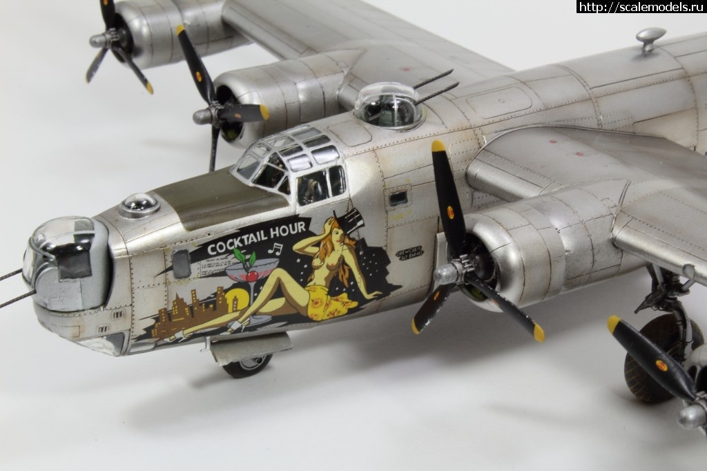 #1500383/ B-24J Hasegawa 1/72   