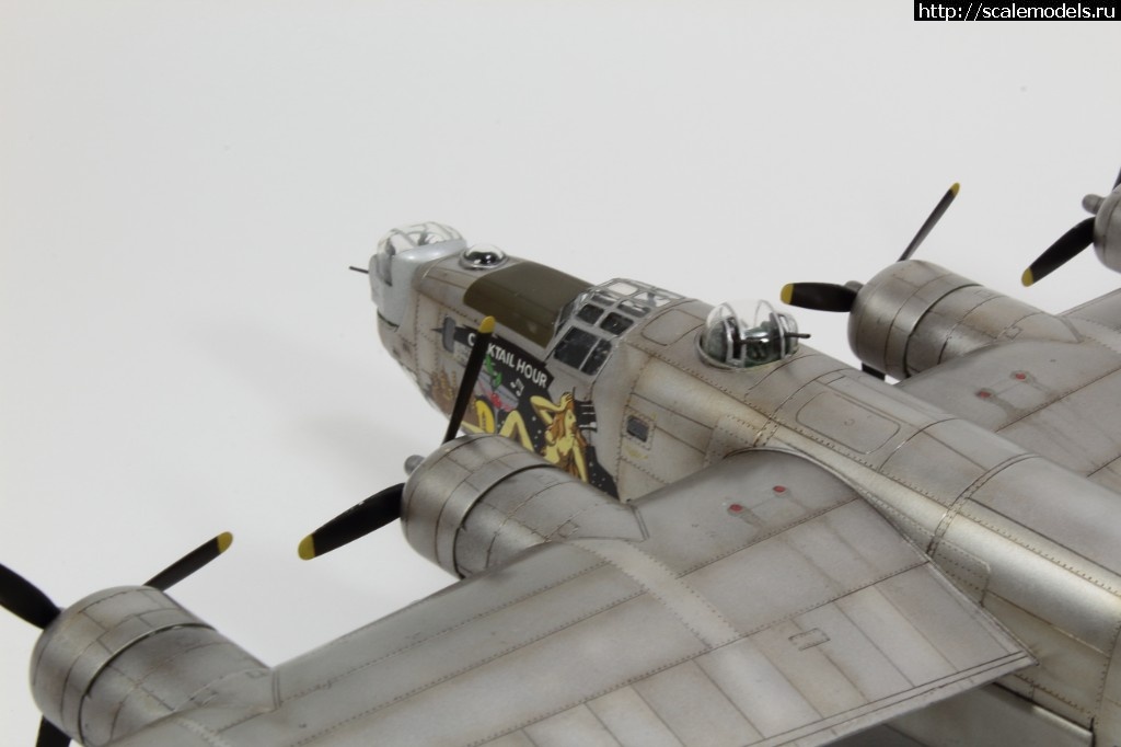 #1500383/ B-24J Hasegawa 1/72   