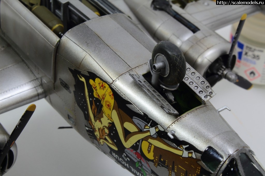 #1500383/ B-24J Hasegawa 1/72   