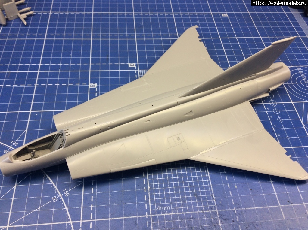 #1501386/ Hasegawa 1/48 J-35 F/J Draken - !  