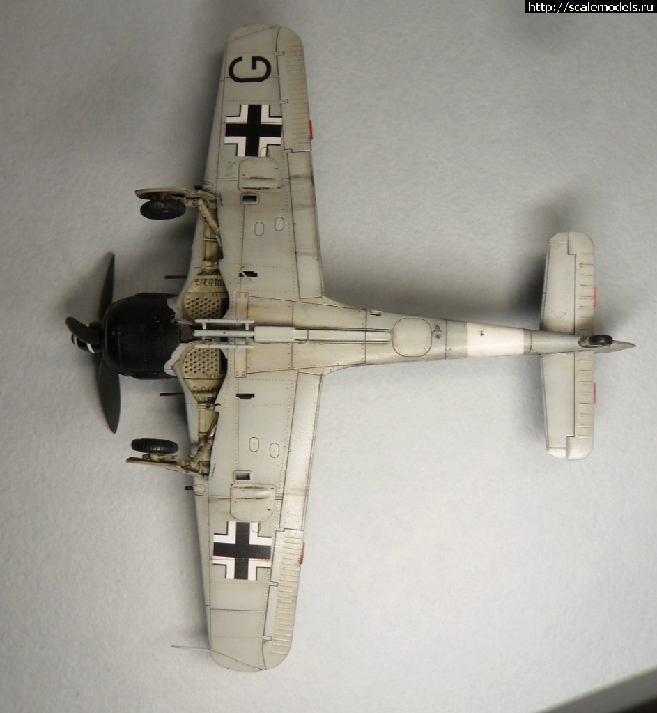 #1536476/ Fw-190 A-8/R2 1/72 Eduard   