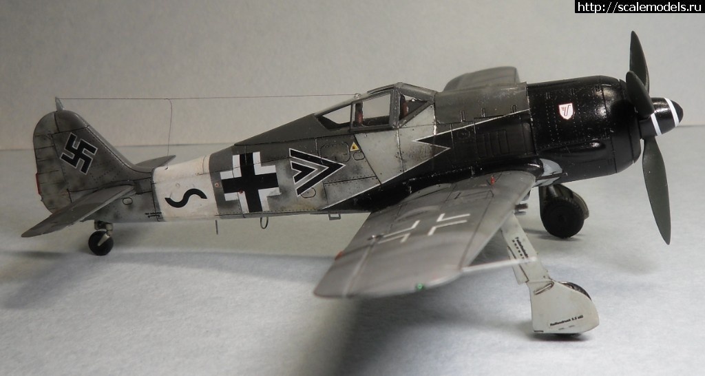 #1536476/ Fw-190 A-8/R2 1/72 Eduard   