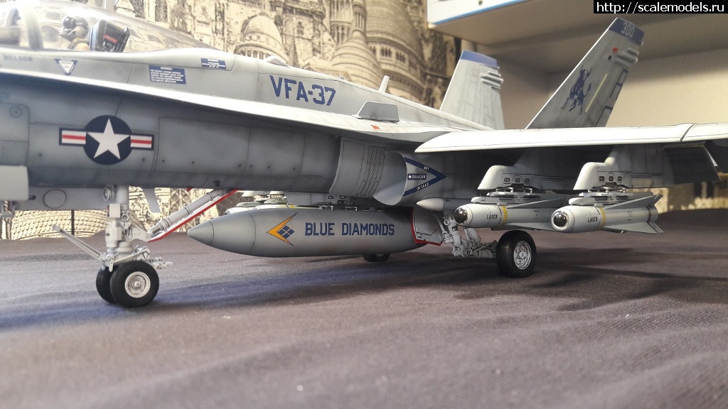 Academy 1/32 F/A-18C Hornet(#13288) -   