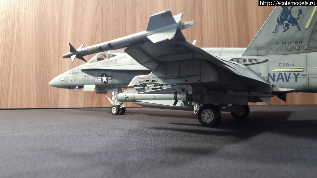 Academy 1/32 F/A-18C Hornet(#13288) -   