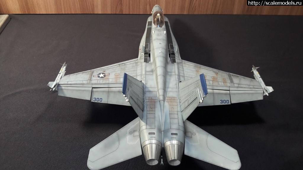 Academy 1/32 F/A-18C Hornet(#13288) -   