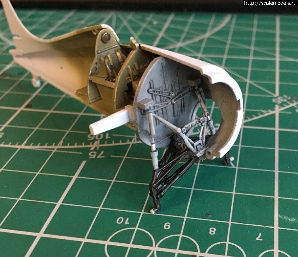 F4F-4 Wildcat  Airfix 1/72 ()  