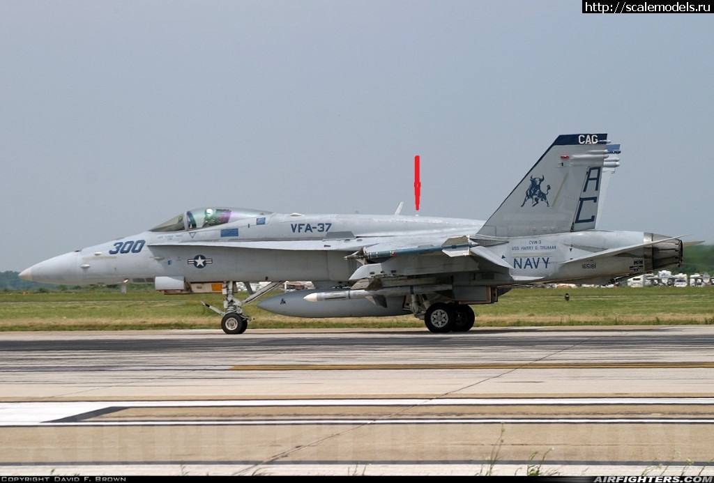 #1562236/ Academy 1/32 F/A-18C Hornet(#13288) -   