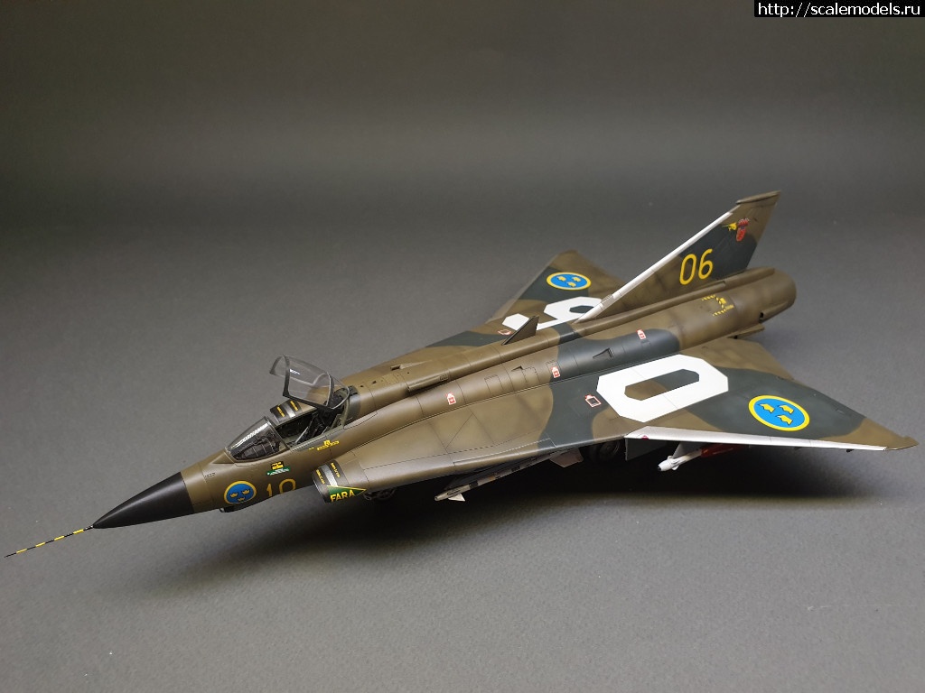 #1565102/ Hasegawa 1/48 J-35 F/J Draken - !  