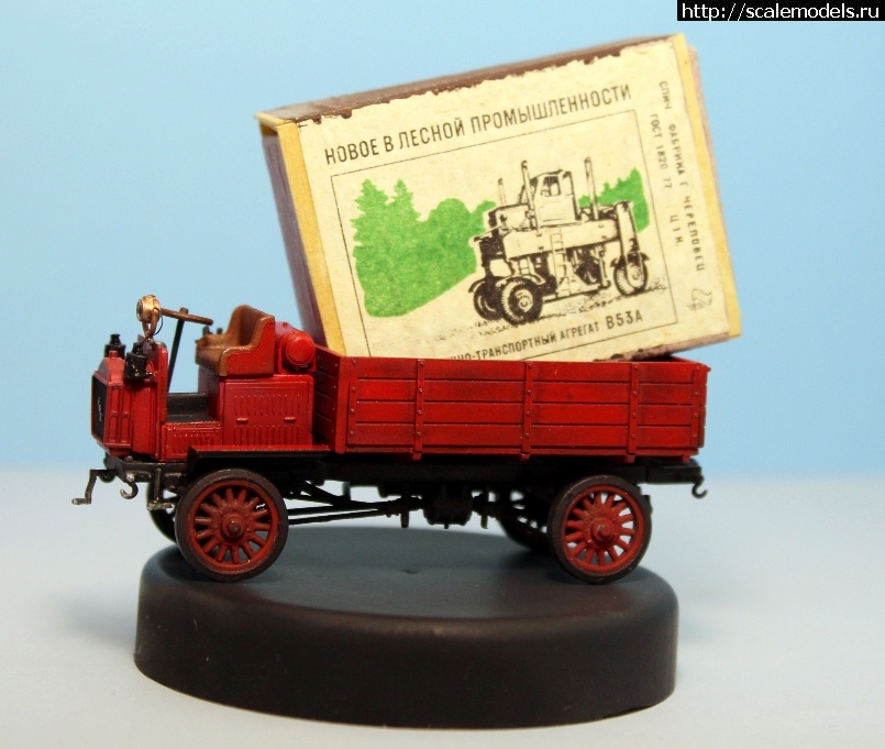 #1576856/ FWD Model B 3-ton Lorry (Roden 1/72) .  