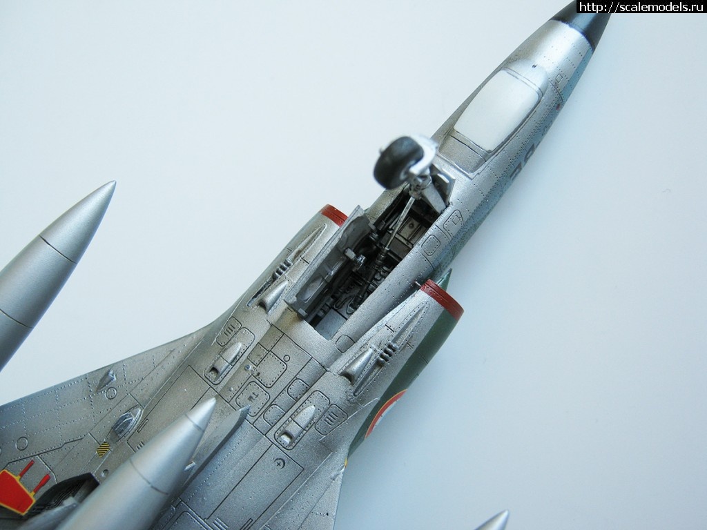 #1578956/   Dassault Mirage IIIE 1/72 ModelSvit   