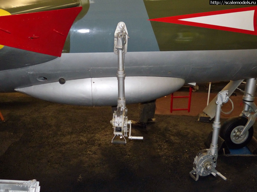 Re: Plastyk 1/72 Hawker Hunter F.71, Fue...(#13551) - / Plastyk 1/72 Hawker Hunter F.71, Fue...(#13551) -   
