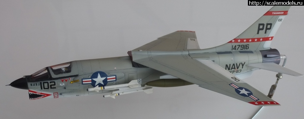 #1600769/ ESCI 1/72 Vought F-8H Crusader. .   