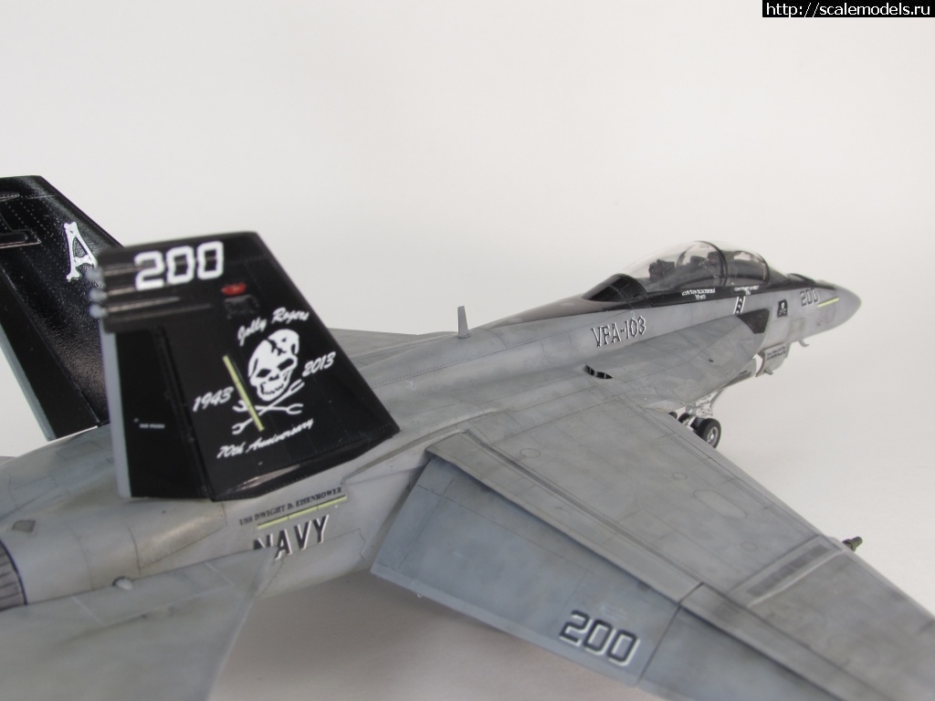 #1602233/ F/A-18F Super Hornet 1/72 Academy 'Jolly Rogers'  