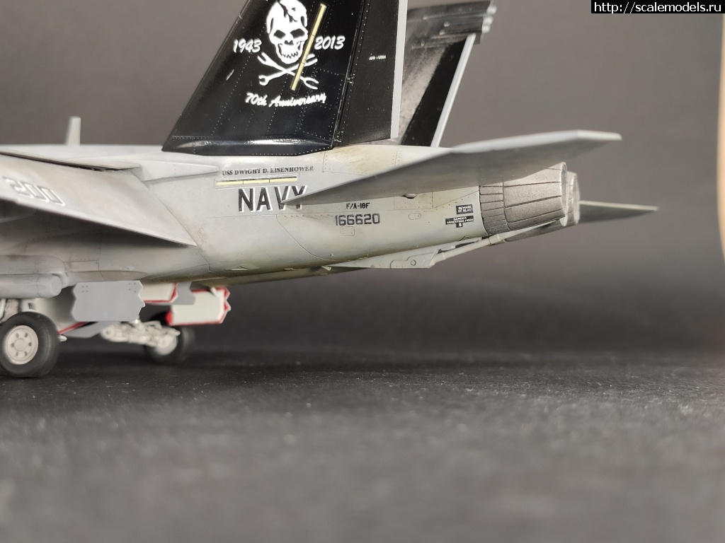 #1602233/ F/A-18F Super Hornet 1/72 Academy 'Jolly Rogers'  