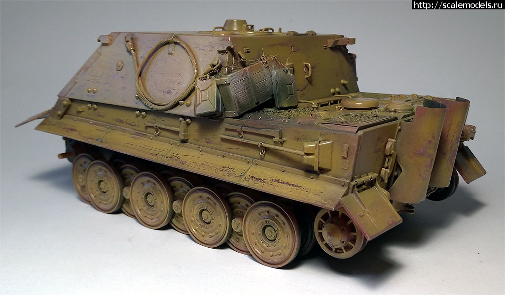 #1613211/   / AFV Club 1/35 Sturmtiger -   