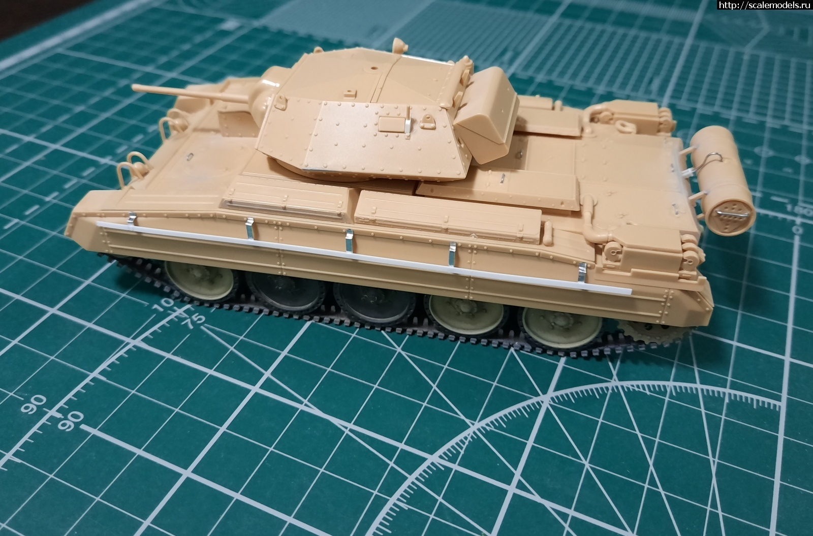 #1624795/ Crusader Mk II 1/48 Tamiya  