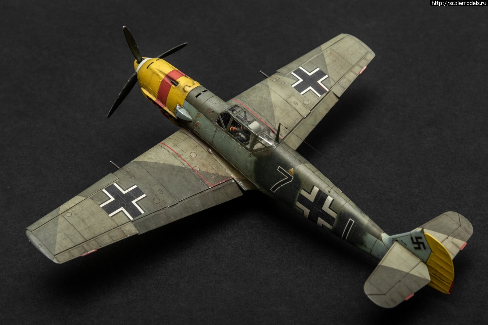 #1625252/ Bf-109 E-4 1/48 Eduard   